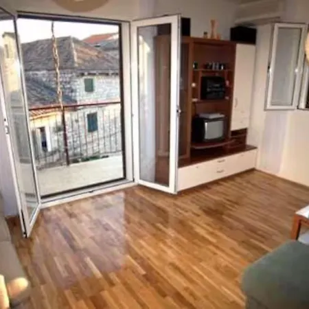 Ragusello Apartamento